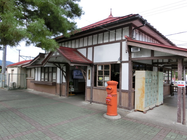 駅舎