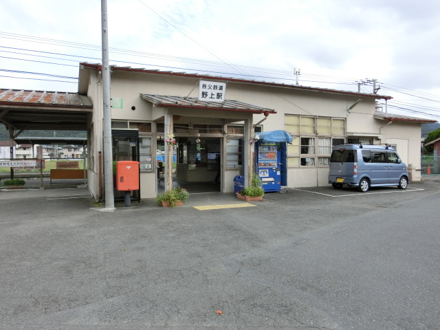 駅舎