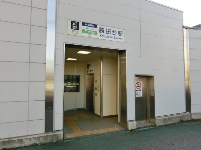 駅舎 (北口EV)