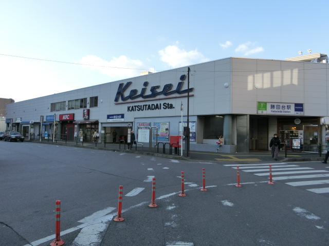 駅舎 (南口)