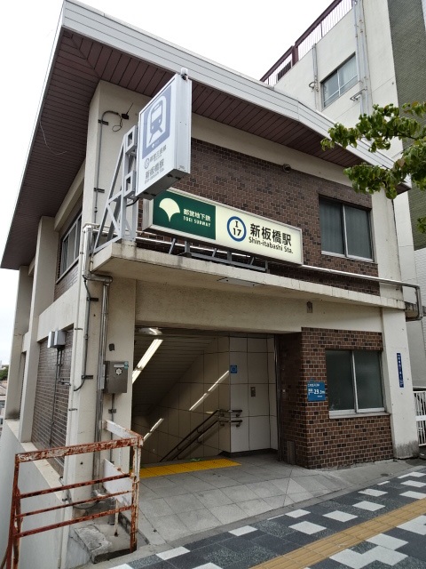 駅出入口A1