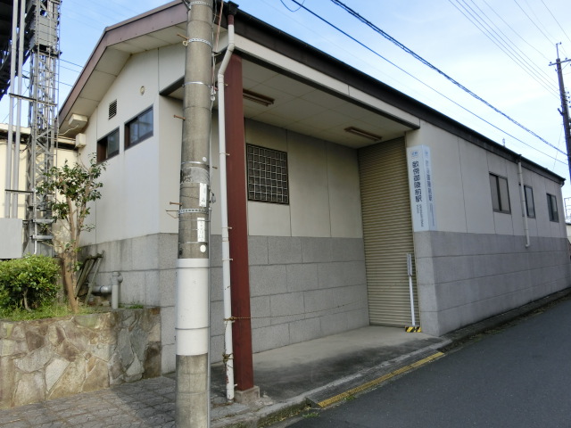 駅舎 (西口2)