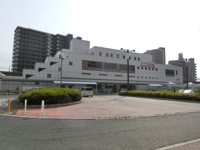 駅舎 (北口)